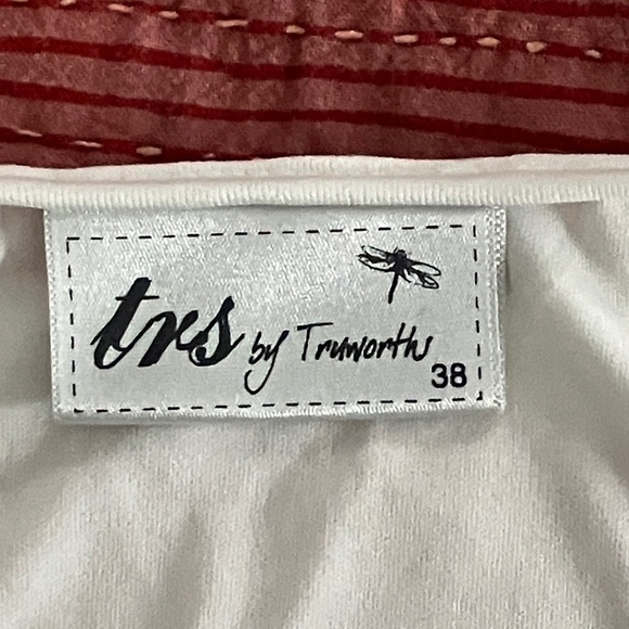 Women’s size 38 trs by Truworth lined Striped Sleeveless tank top - Picture 6 of 14